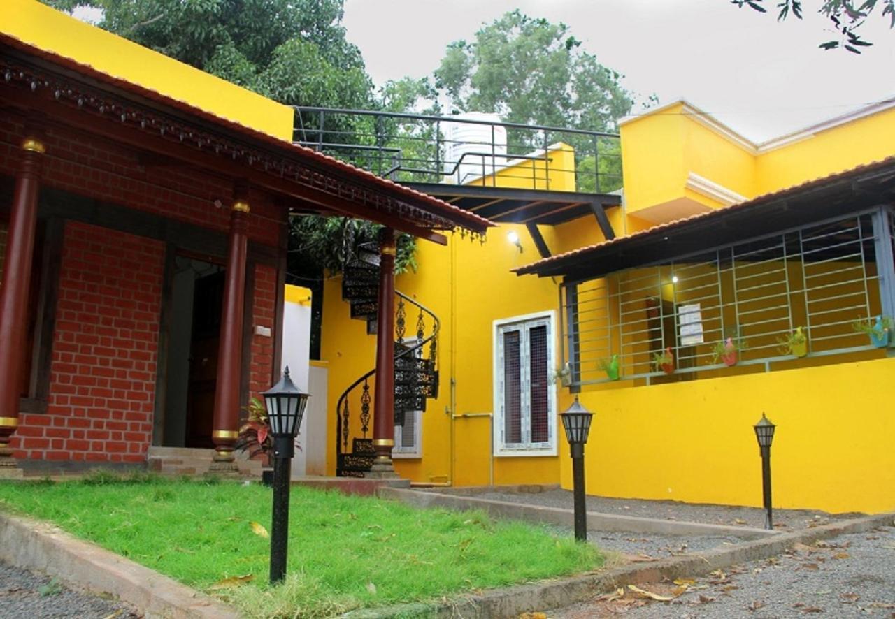 De Asian Villa Pondicherry 黎明之村 外观 照片